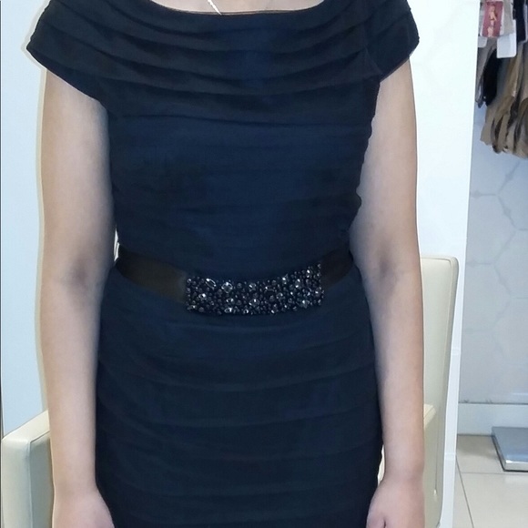 Prom/Grad dress - Picture 6 of 6